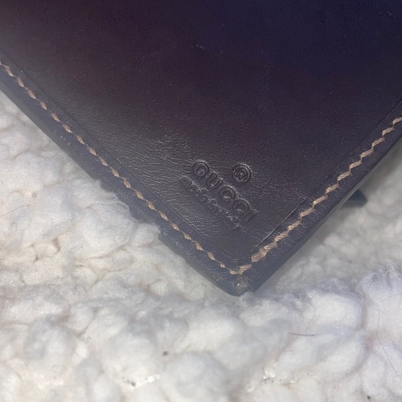 Gucci Beige and Brown Stripe Wallet - Picture 4 of 6
